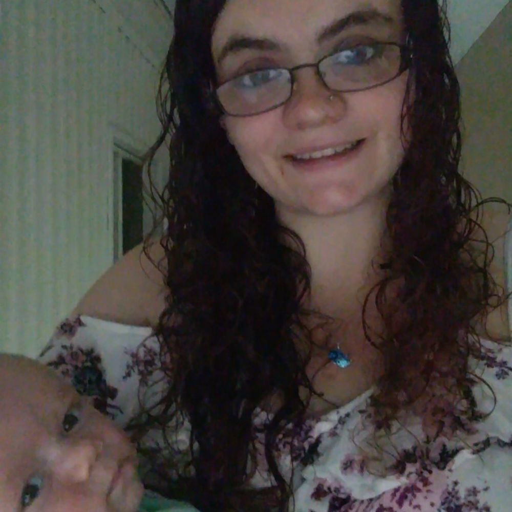 Meet your Posher, Krystal